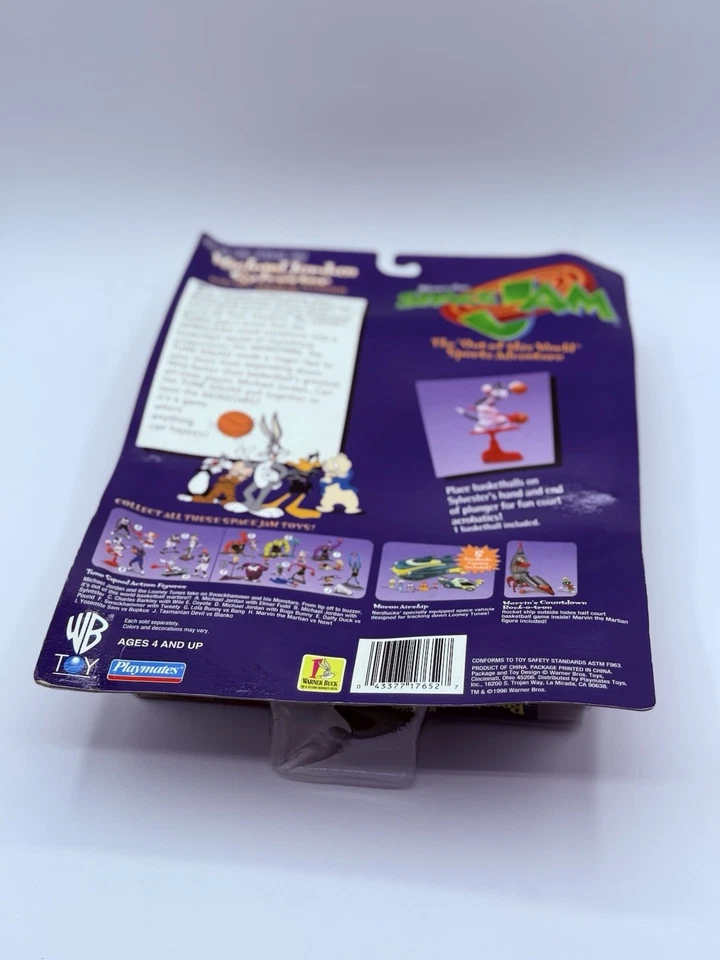 Zancos y émbolo vintage 1996 WB Space Jam Michael Jordan Sylvester Sky Stuffer Foto 3 de 3