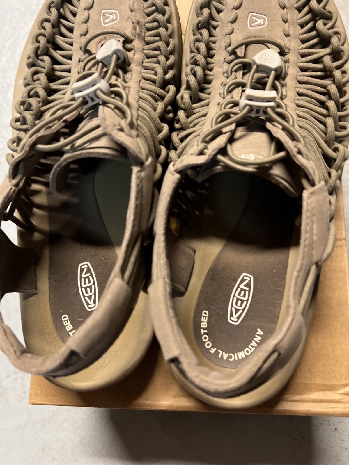 SANDALI KEEN UOMO UNEK WATER TAGLIA US 10 Timberwolf Plaza Taupe