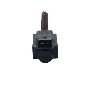 BMW 3 F30 F35 F31 2012 Diesel 135kW Turbolader Druckwandler Magnetventil 7810831