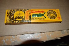 Tombow 8900 High Quality Graphite Writing Pencil 1 dozen Choose from 3 Types