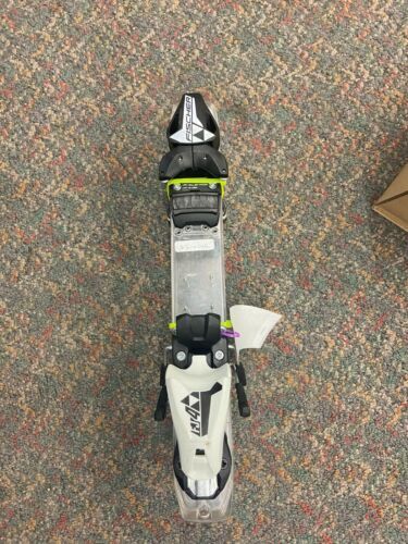 Fischer RC4 World Cup GS FIS race skis 175cm w Fischer RC4 Fischer RC4 World Cup GS FIS race skis 175cm w Fischer RC4