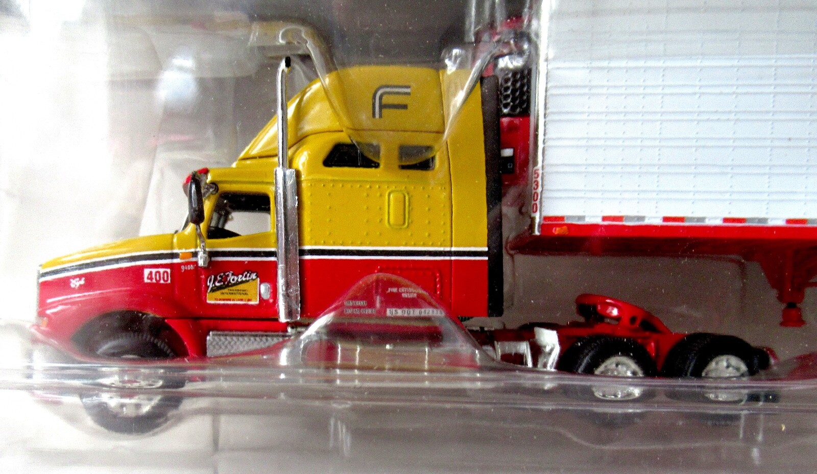 Picture 3 of 4