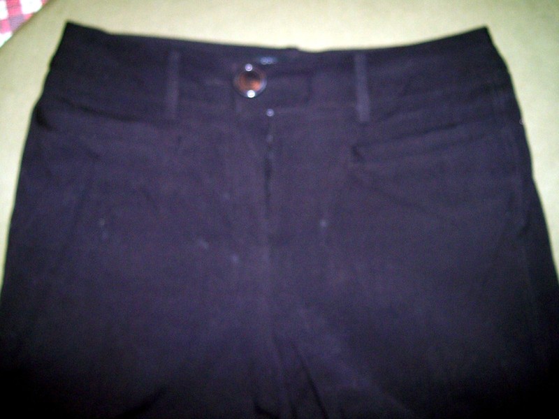 Larry Levine Stretch Black Capri Dress Pants Size 6