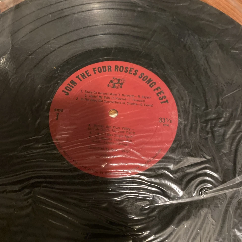 VTG 1960s Join the Four Roses Song Fest Vol 2 Marines Hymn L9OP-9557 VG Vinyl LP - Image 3 of 4