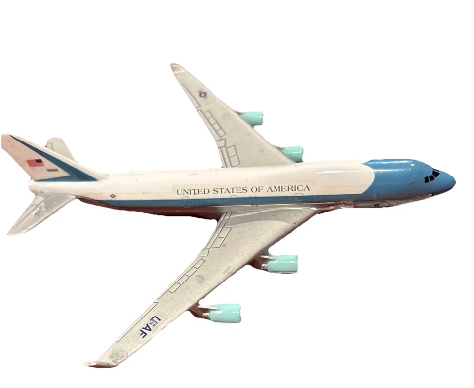 RealToy Boeing 747 USAF Air Force One Metal And Plastic Plane Model - Image 2 of 4