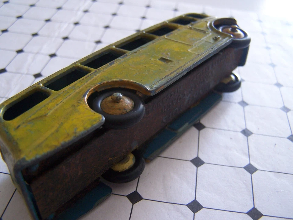 DINKY TOYS, LUXURY COACH, MECCANO, DIE CAST MODEL, VINTAGE — 第 4/4 张图片