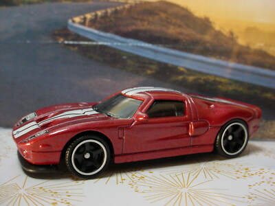 2021 AUTOBAHN  EXPRESS Exclusive 2005 FORD GT Rose Red;white Matchbox LOOSE
