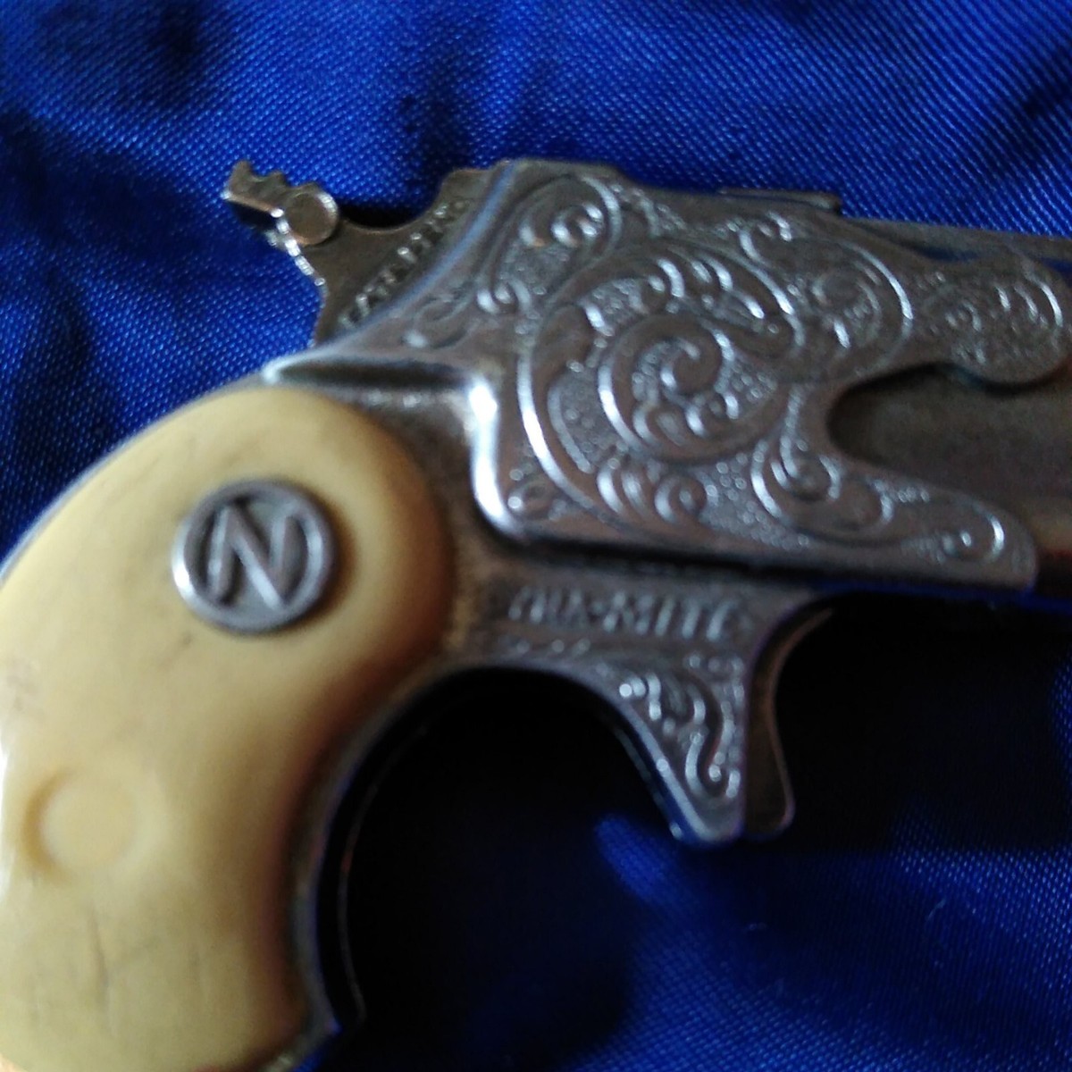 VINTAGE NICHOLS DYNA-MITE MINI TOY CAP GUN DERRINGER JACKSONVILLE