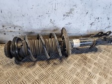 TOYOTA YARIS CROSS SHOCK ABSORBER FRONT RIGHT OSF 48510-0DG20 AUTO HYBRID 2023