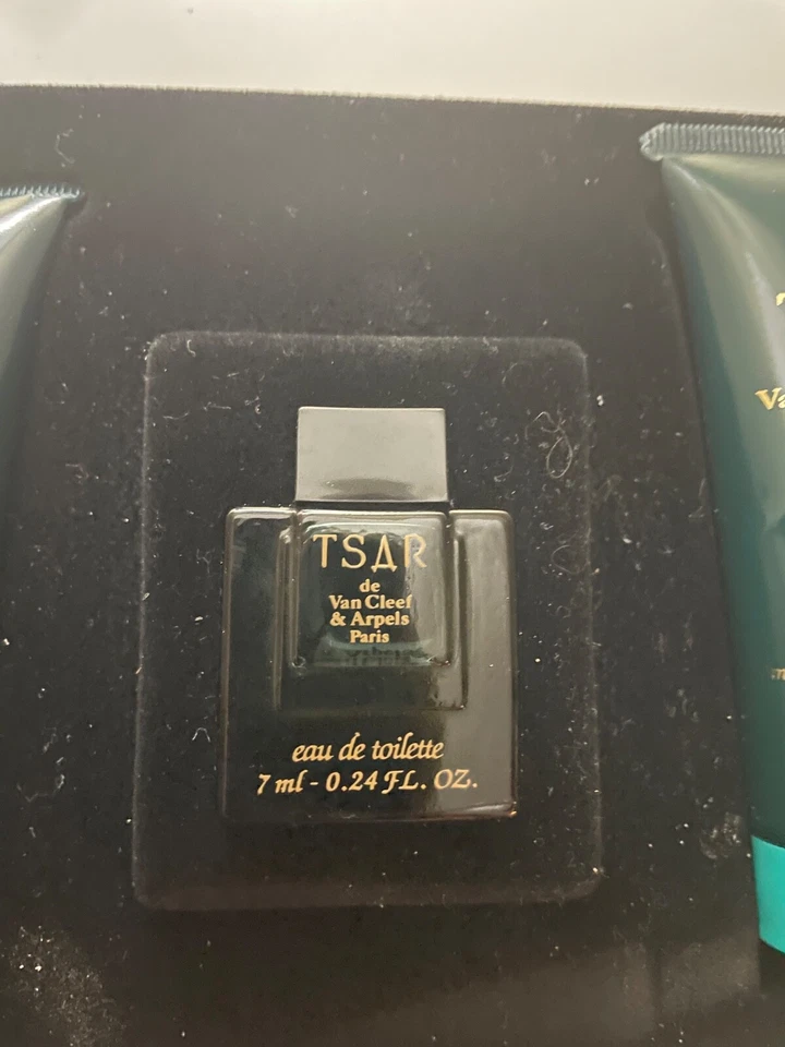 Juego de regalo de 4 piezas TSAR de van Cleef & Arpels Paris Foto 3 de 4