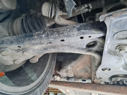 Brazo Suspension Inferior Delantero Derecho para CITROEN GRAND C4 PICASS 142629 - Imagen 1 de 3