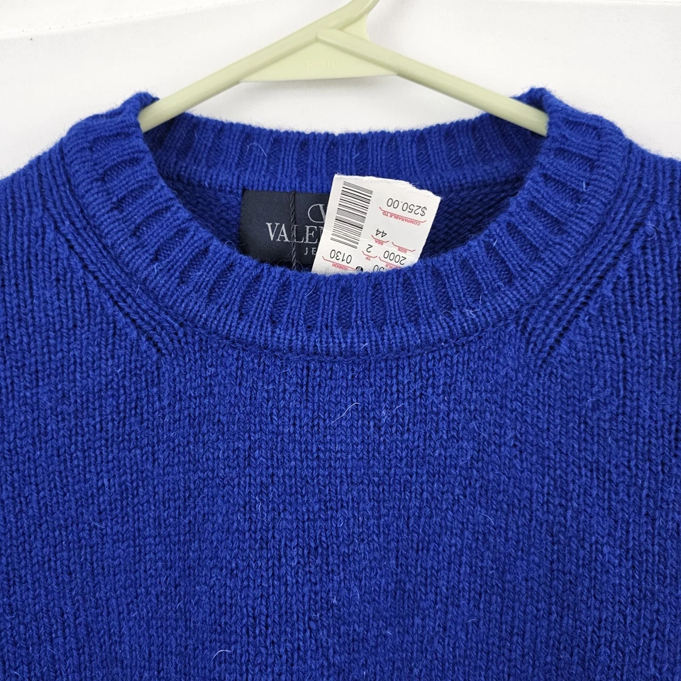 Valentino Jeans Men's 100% Wool Sweater Blue Logo Crewneck Size 50 New NWT - Image 2 of 4