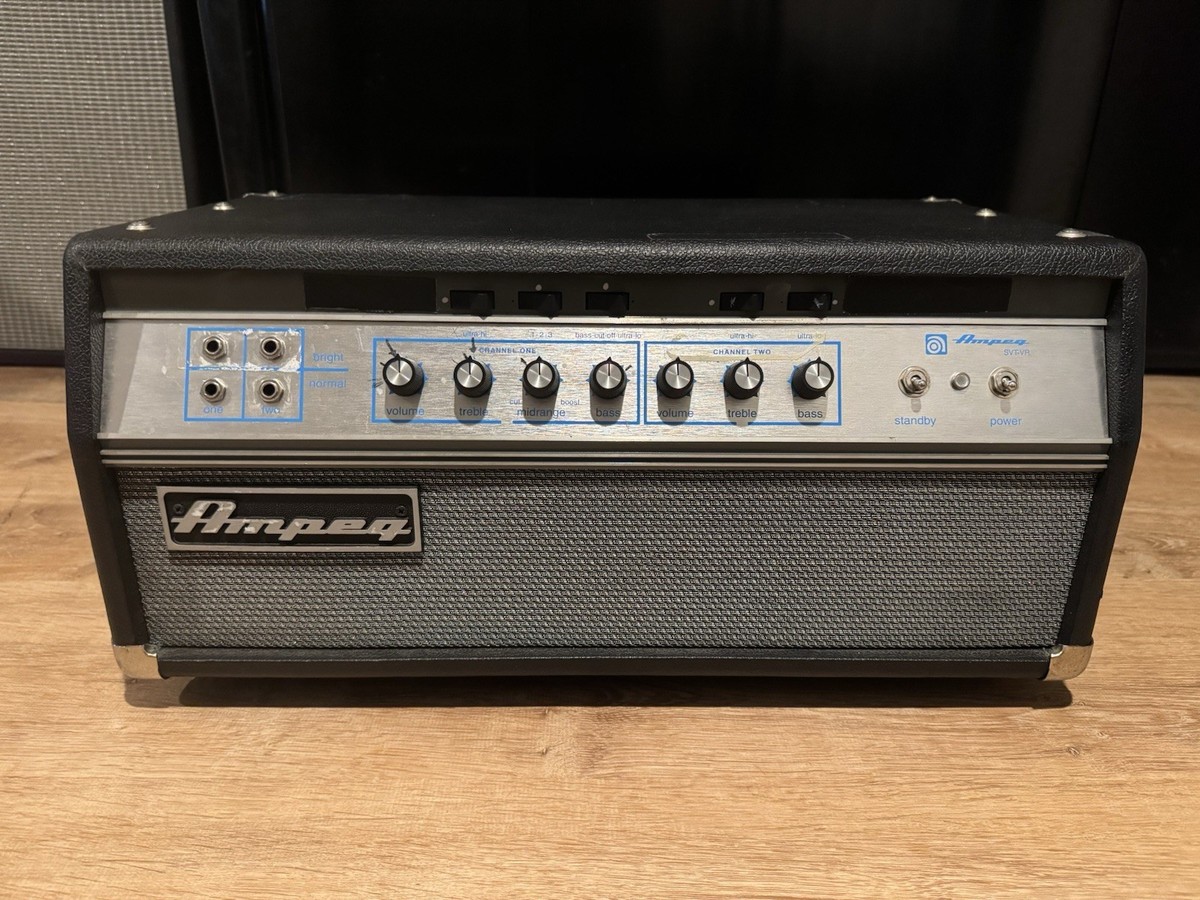 2015 Ampeg SVT-VR Classic Series 300-Watt Bass Amp Head 2007 Black