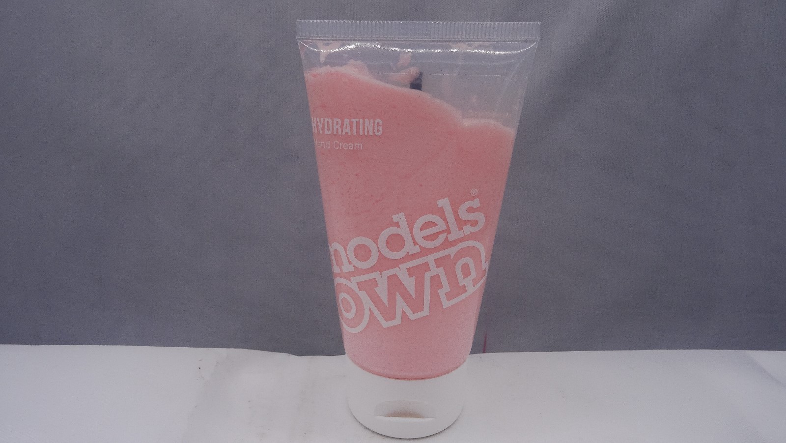 Моделирует собственный увлажняющий крем для рук, 2,53 унции, Новый