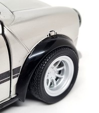 MINI COOPER 1.3i SPORT PACK de 1997 au 1/18 de SOLIDO S1800606