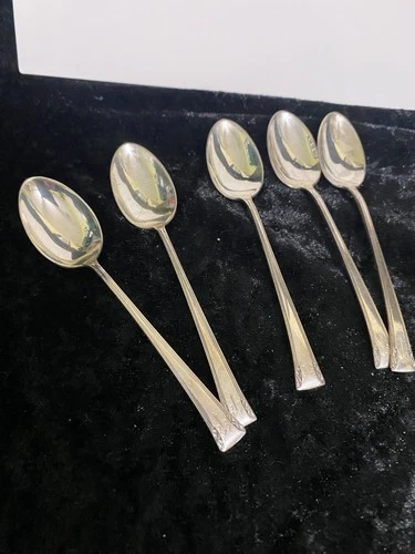 International Sterling Silver Demitasse Spoons Serenity set of 5 53g w mono #138