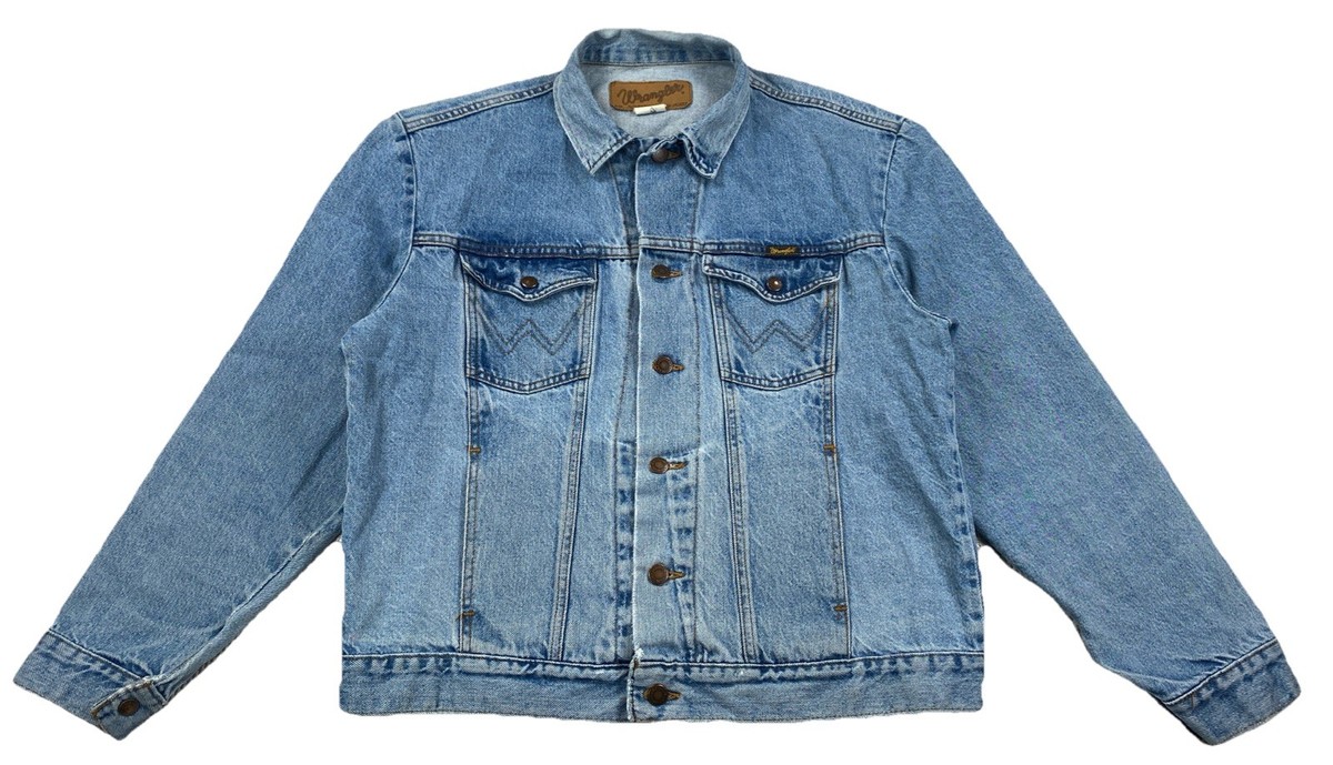 Vintage Wrangler Blue Denim Jean Jacket Distressed USA 74144SW