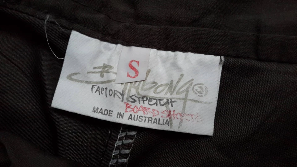 Billabong Vintage Women Size S Brown Floral Retro Board Shorts Made in Australia - Image 4 of 4