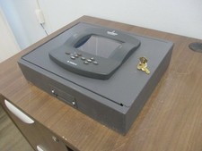 Emerson Liebert Network Switch VNSA8 Rev. 3 8-Port 100-240V 1.5A 50/60Hz Used