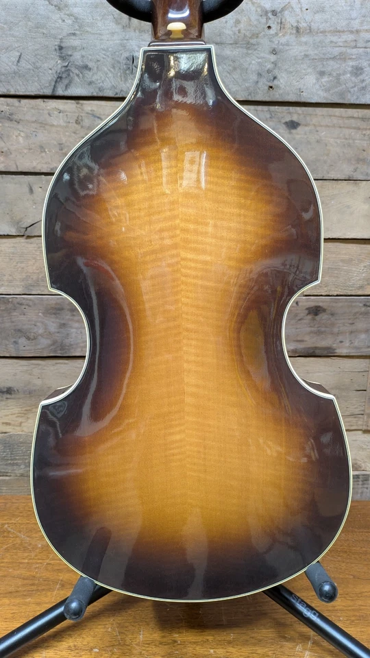 Bajo vintage Hofner 500-1 finales de 1970 violín escarabajo con estuche rígido original y papeles Foto 4 de 4