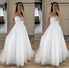 Boho Wedding Dresses Sweetheart Beach Dresses Lace Applique Train Bridal Gowns