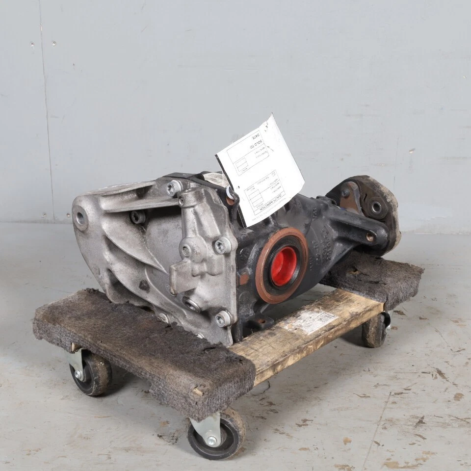 BMW 320i 328i 335i 428i 435i Rear Differential Carrier 33107603747 OEM Used Foto 4 de 4