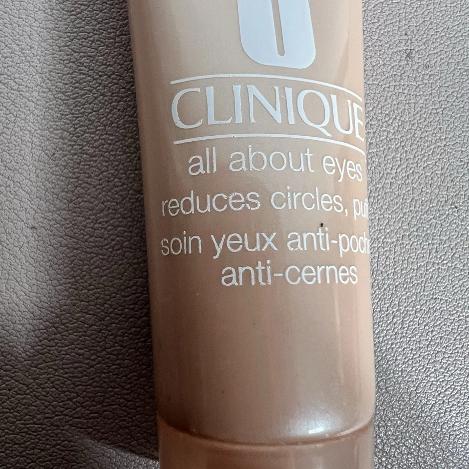 Clinique All About Eyes reduce las inhalaciones circulares ~ Tamaño completo 0,5 oz / 15 ml ~ ¡Nuevo! Foto 2 de 4