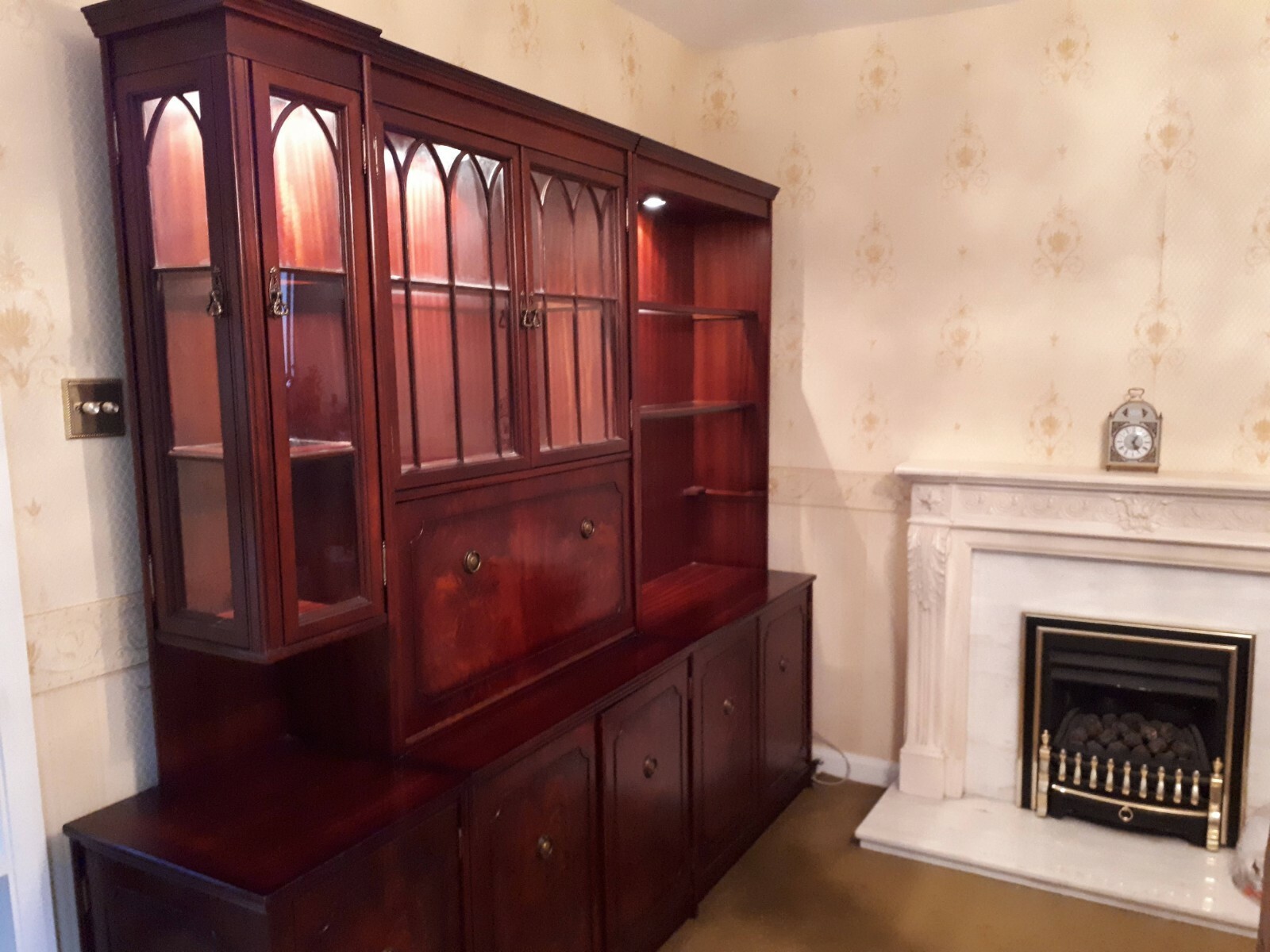 Vintage 3 pc Mahogany Glass Display, TV Unit/Mirrored Cocktail