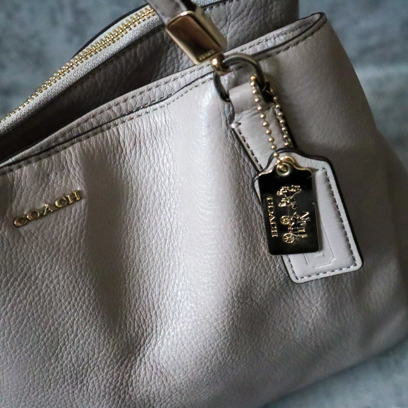 Coach Madison 27859 Borsa a mano tracolla in pelle con logo