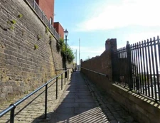 Photo 6x4 Long Ramp Stockport/SJ8990 Footpath linking Chestergate to St  c2009