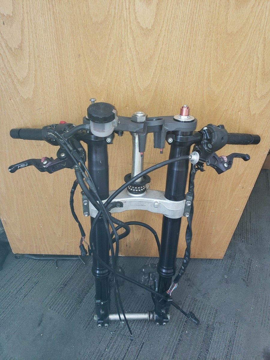 06-07 Kawasaki ZX10R ZX10 Ninja Front End Forks Tubes Tree Bars