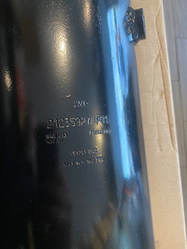 Volvo VNL Aluminum Air Pressure Tank 10X26  (21235927)))