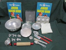 Vintage Betty Crocker Junior Baking Kit Set