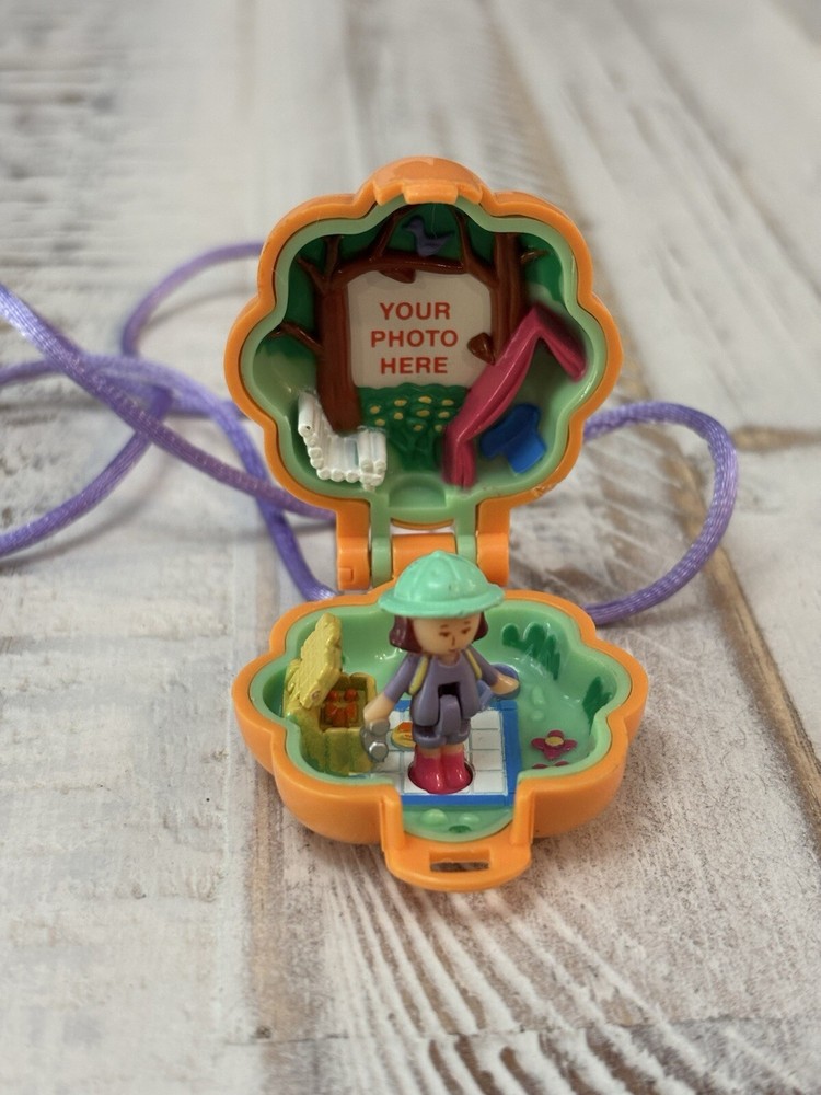 Vintage Polly Pocket 1991 Camp Days Locket Complete Bluebird Toys