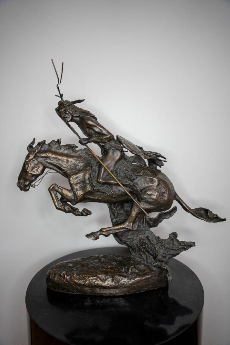 The Cheyenne American Indian on horse Bronze Sculpture Frederic