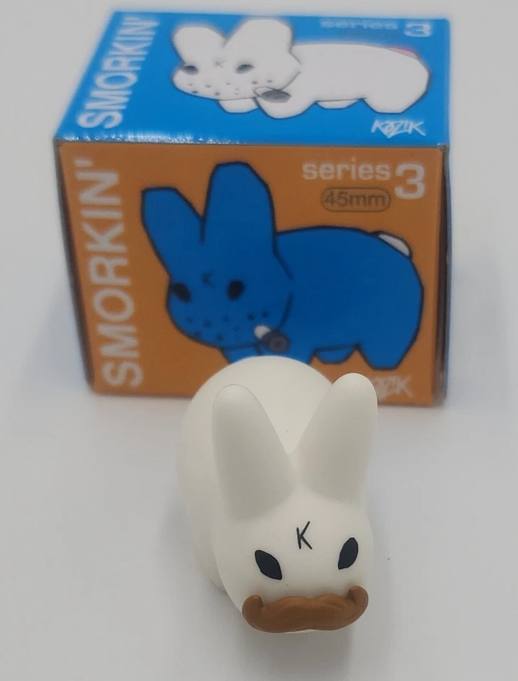 Kidrobot SMORKIN' LABBIT Series 3 WHITE MUSTACHE Mini Vinyl Figure Stache Kozik - Image 3 of 4