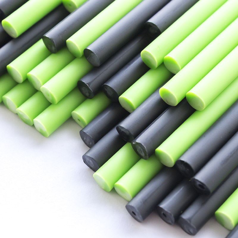 x50 Ghouilish Green Plastic Lollipop Sticks 114mm x 4mm Green & Black Halloween