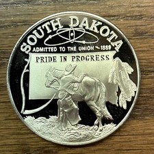 State Of South Dakota 1973 Sterling Silver Art Round - 1 Troy Oz -Free Shipping 99.12 per troy oz