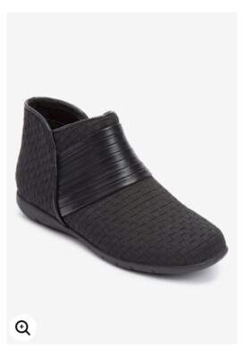 The Kayla Bootie Comfortview Size Women s 12M Black / NWT /