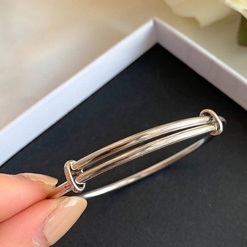 Silver pull deals bracelet