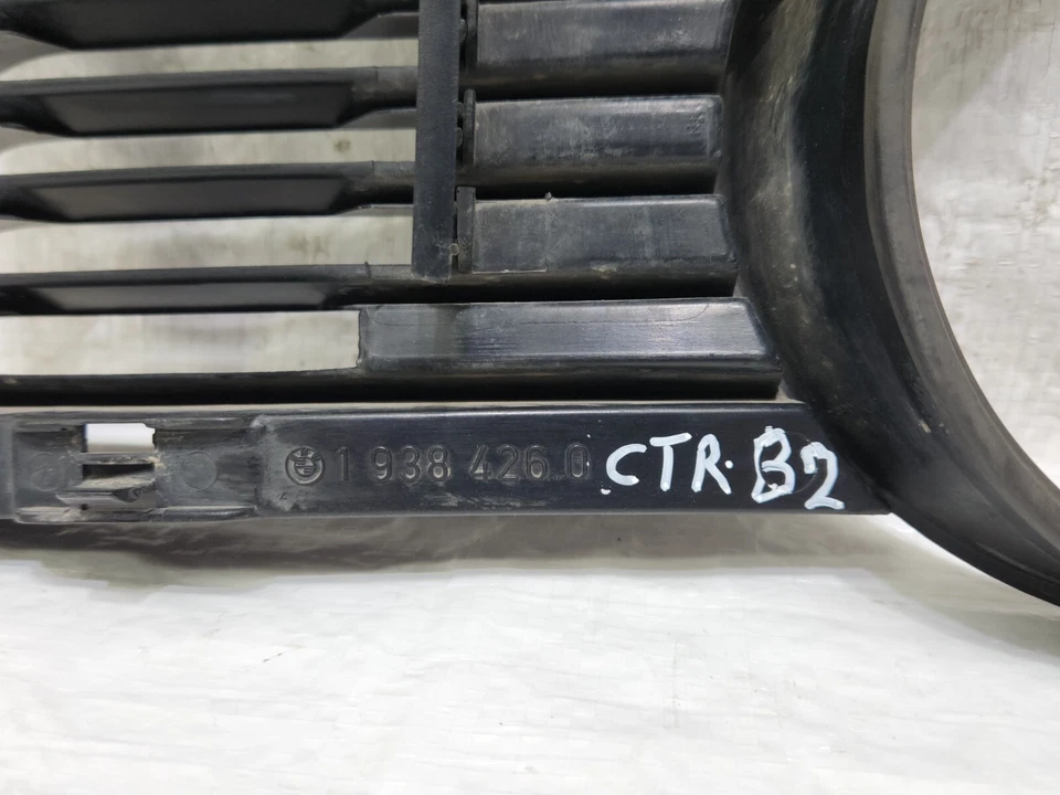 1988-1994 BMW 735i E32 farol direito grade surround fabricante de equipamento original 1 938 426 0 - Imagem 4 de 4