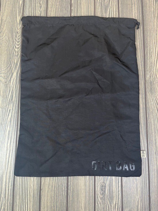 Beis Dirt Bag Black