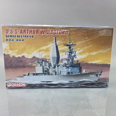 Dragon 7031 1/700 USS Arthur W. Radford DDG-968 AEMSS Destroyer Model Kit SEALED