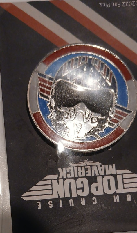 Top Gun Maverick 2022 Movie Promo Pin (1) and Lanyards (2) set Brand New