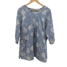 CJ Banks Sz 1X Blue Embroidered Chambray Peasant Top Pintuck Floral Boho Tunic