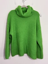 Gianni Bini Womens Sweater Large Green Turtleneck Slouchy Cozy Dopamine