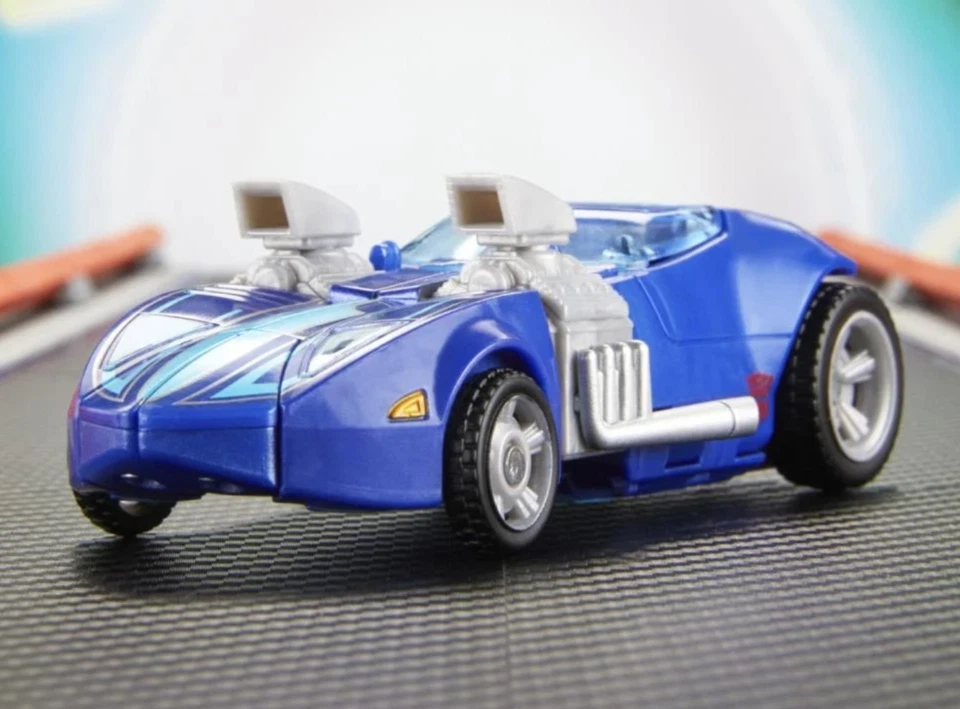 Transformers Collaborative Hot Wheels x Transformers Class Twin Mill *IN-STOCK* - Image 2 of 4