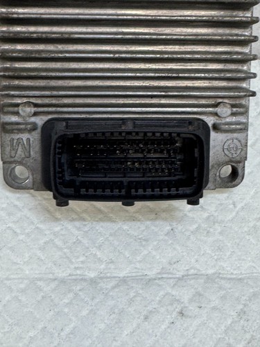 2005 Chevy Aveo ECU ECM COMPUTER 96439821 OEM - Picture 2 of 5