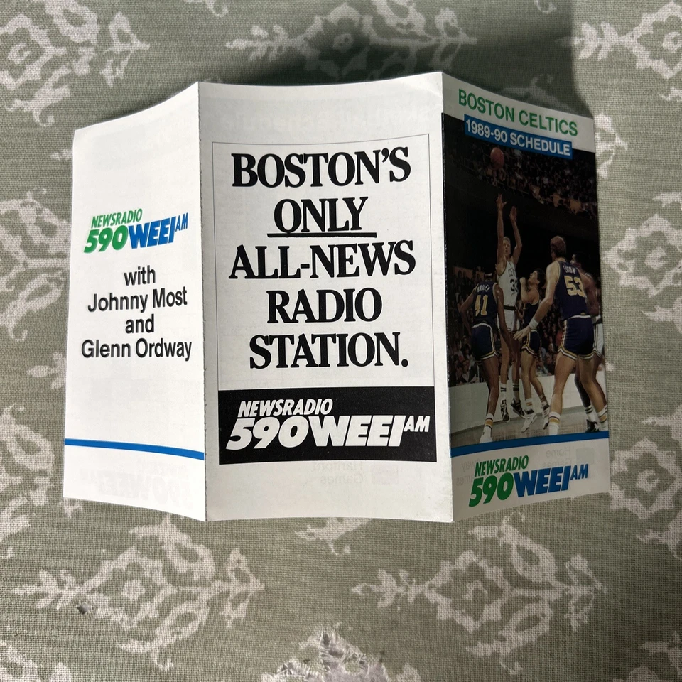 Calendario de bolsillo de los Boston Celtics 1989-90 NBA Larry Bird ¡Salón de la corte! Foto 4 de 4
