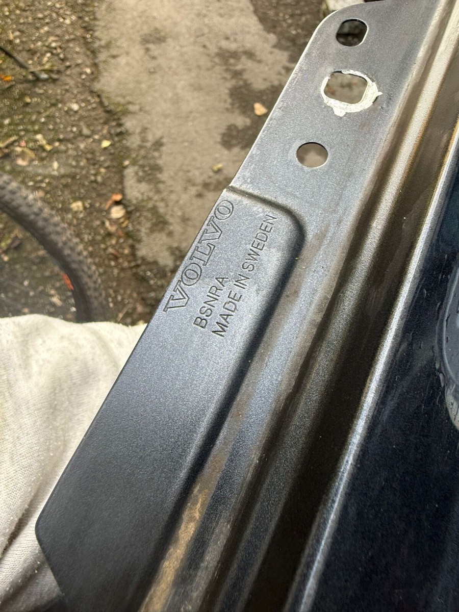 Front Left Fender Parafanghi Ailes Volvo XC60 II 246